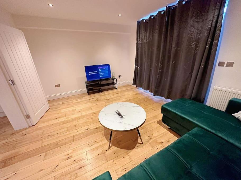 1 Bed Room Flat Near Central Londres Extérieur photo